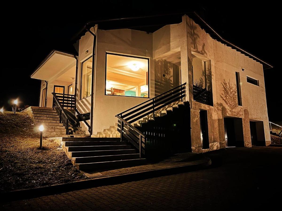 Zărneşti Villa & Spa 4Temporadas - Plaiul Foii מראה חיצוני תמונה